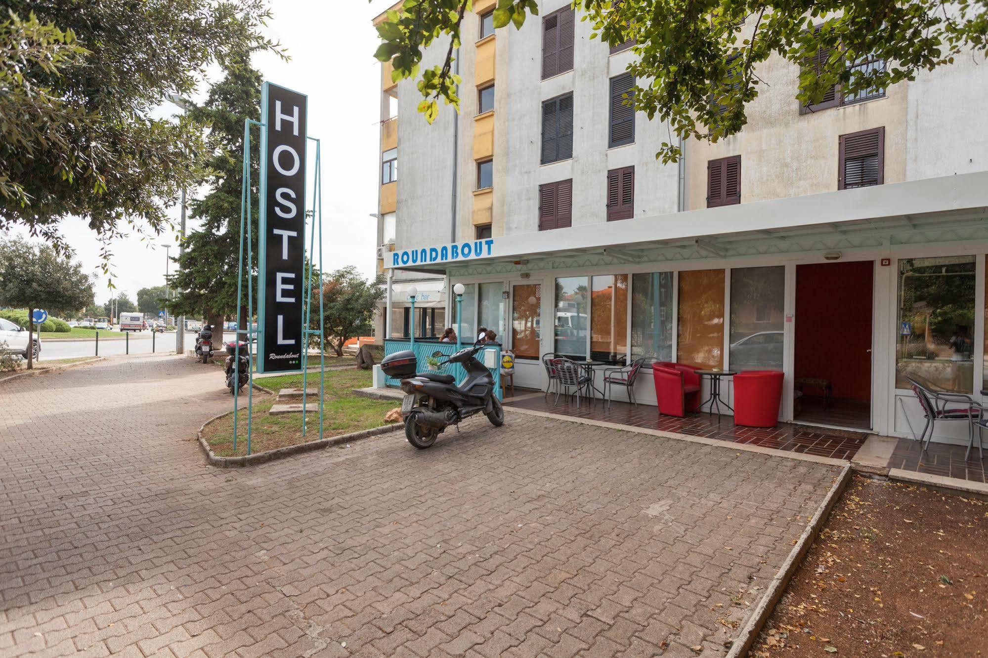 Roundabout Hostel - Hostel Rovinj Buitenkant foto