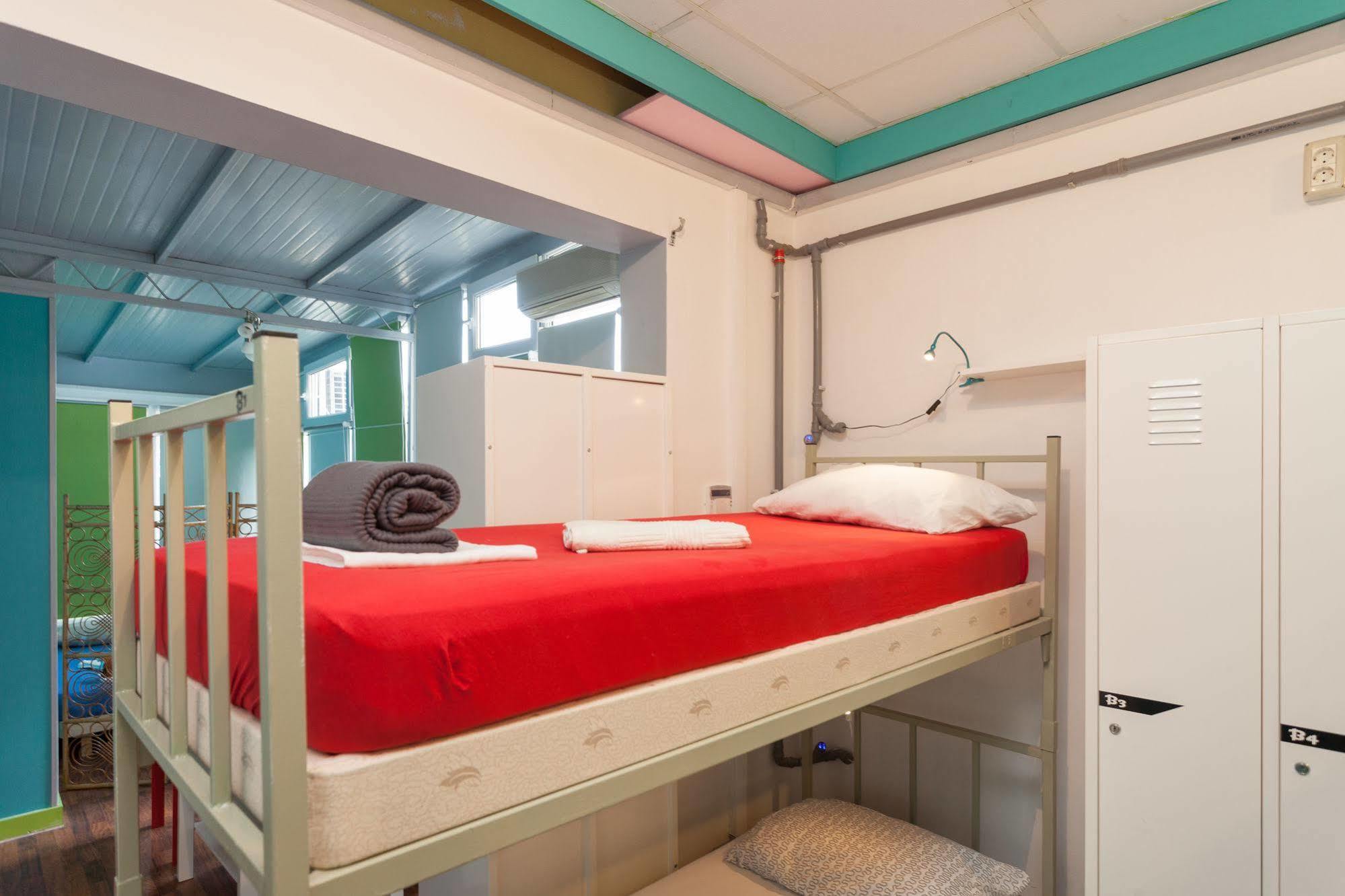 Roundabout Hostel - Hostel Rovinj Buitenkant foto